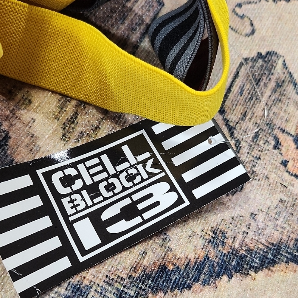 Cbu059 Cellblock 13 Liquud Skin Men's Black and Yellow Jockstrap With Zipper - Picture 2 of 6